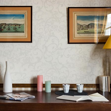 Hotel Relais Monceau Paris Exterior photo